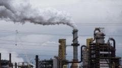 Canada’s Alberta projects deficit of nearly C.4bn, citing low oil prices