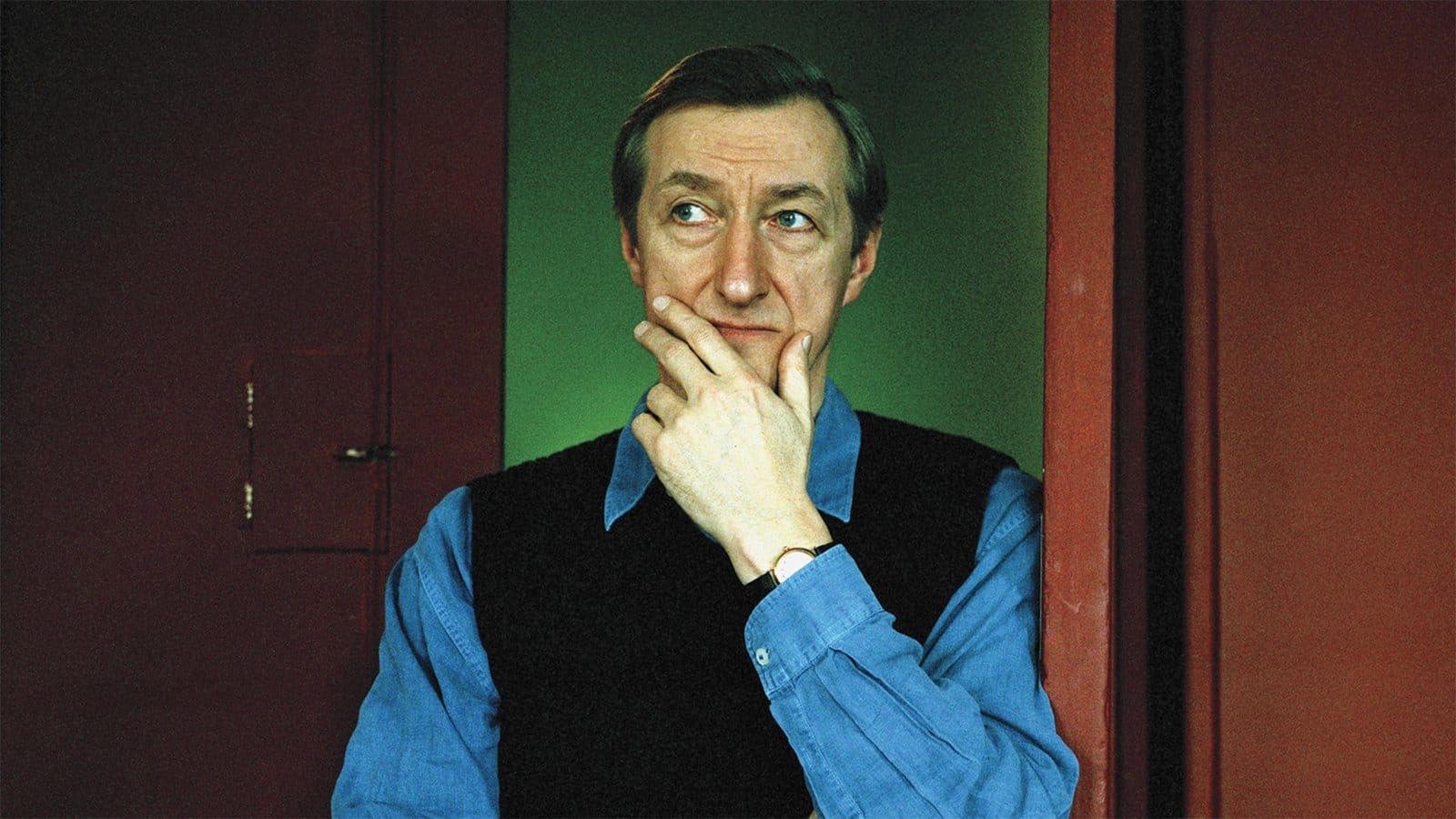 Julian Barnes Says Goodbye to the Novel