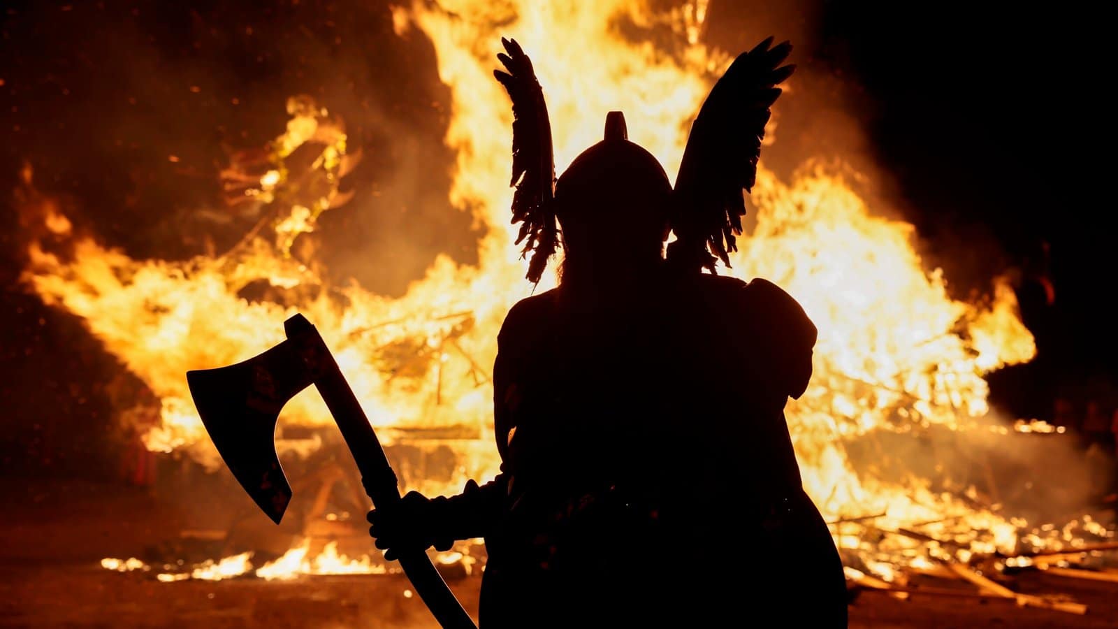 Photos: A Viking Fire Festival in Scotland Photos: A Viking Fire Festival in Scotland