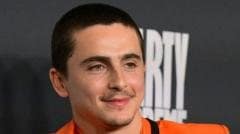 Timothée Chalamet teams up with EsDeeKid to quash alter-ego rumours Timothée Chalamet teams up with EsDeeKid to quash alter-ego rumours